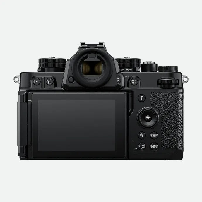 NIKON Zf with NIKKOR Z 40mm f/2 (SE)