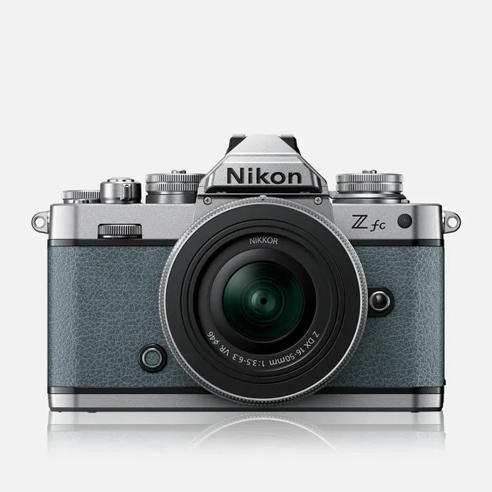 NIKON Zfc WITH NIKKOR Z DX 16-50mm f/3.5-6.5 VR SILVER